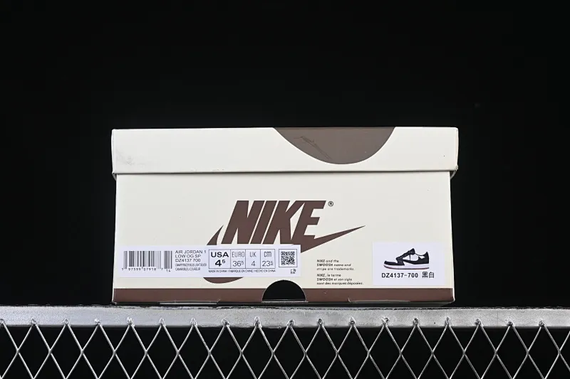 All categories Air Jordan Jordan series basketball shoes Air Jordan 1 Low Travis Scott x Air Jordan 1 Low OG AJ1 Joe 1 undercut low DZ4137-700